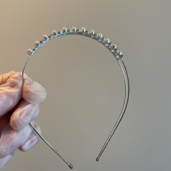 Pearl and Crystal headband - Picture 3 of 3